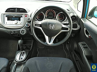 HONDA FIT 2010