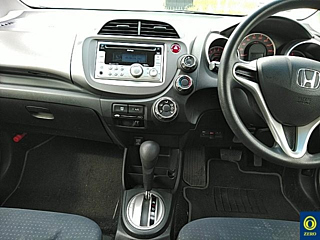 HONDA FIT 2010