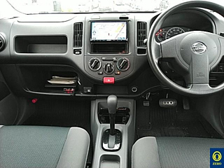NISSAN AD 2016