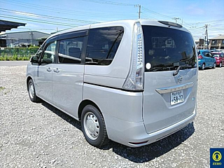 NISSAN SERENA 2014