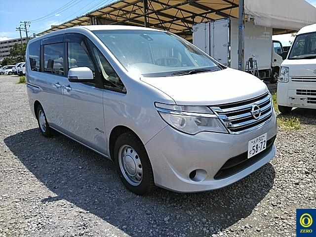 NISSAN SERENA 2014