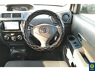 TOYOTA BB 2013