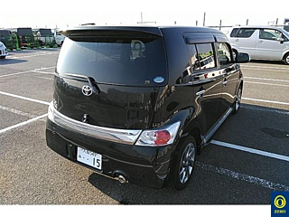 TOYOTA BB 2013