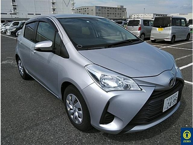 TOYOTA VITZ 2018