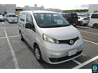 NISSAN NV200 2015