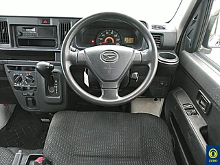 DAIHATSU HIJET VAN 2018
