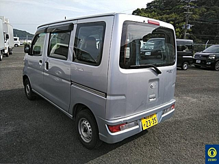 DAIHATSU HIJET VAN 2020