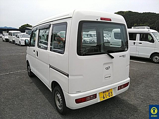 DAIHATSU HIJET VAN 2017