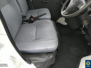 DAIHATSU HIJET VAN 2017