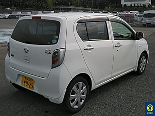 DAIHATSU MIRA E S 2014