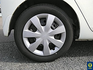 DAIHATSU MIRA E S 2014
