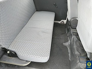 DAIHATSU HIJET VAN 2011