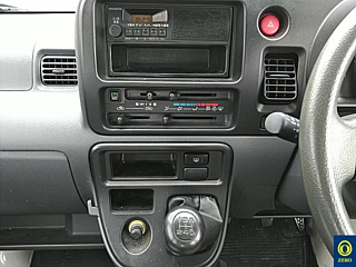 DAIHATSU HIJET VAN 2011