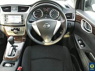 NISSAN SYLPHY 2020
