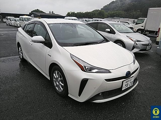 TOYOTA PRIUS 2019