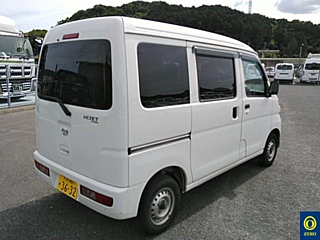 DAIHATSU HIJET VAN 2017