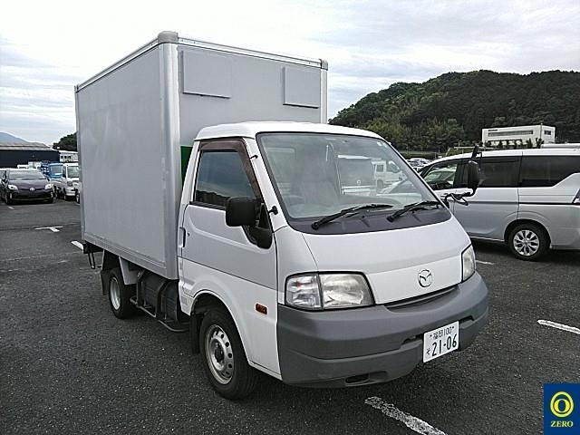 MAZDA BONGO 2015