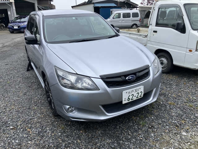 SUBARU EXIGA 2014