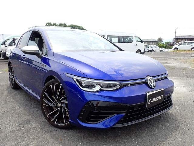 VOLKSWAGEN GOLF 2023