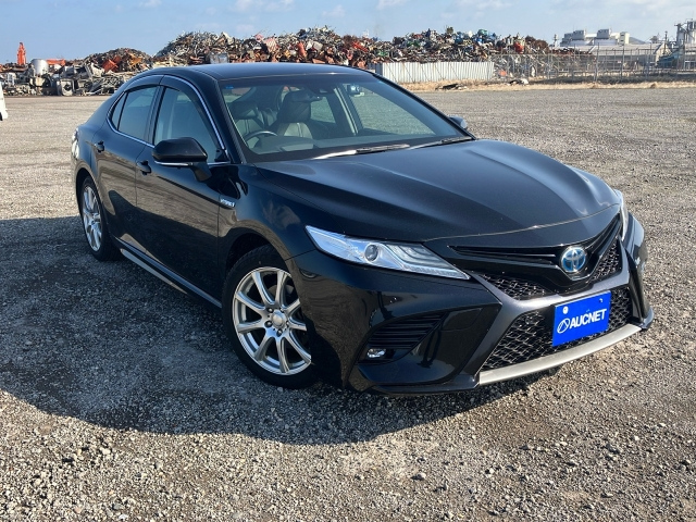 TOYOTA CAMRY 2019