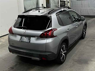 PEUGEOT 2008 2016