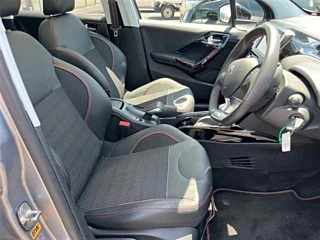 PEUGEOT 2008 2016