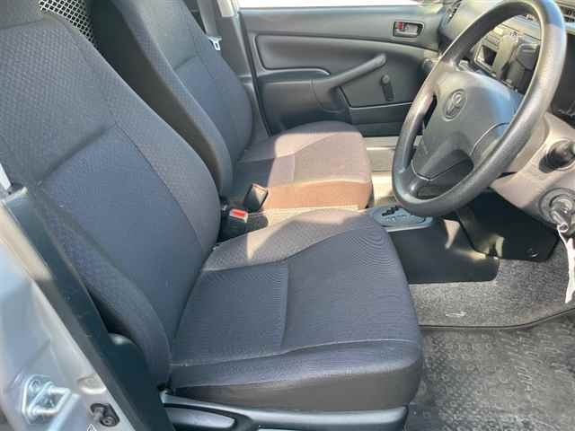 TOYOTA PROBOX 2022