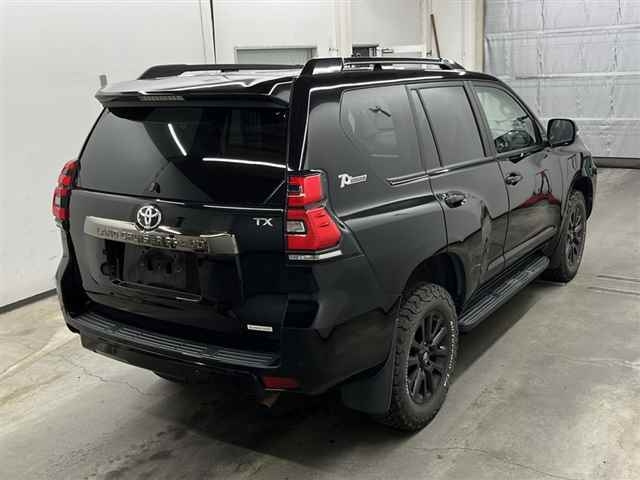 TOYOTA LAND CRUISER PRADO 2021