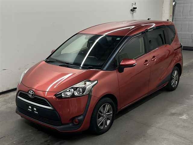 TOYOTA SIENTA 2017