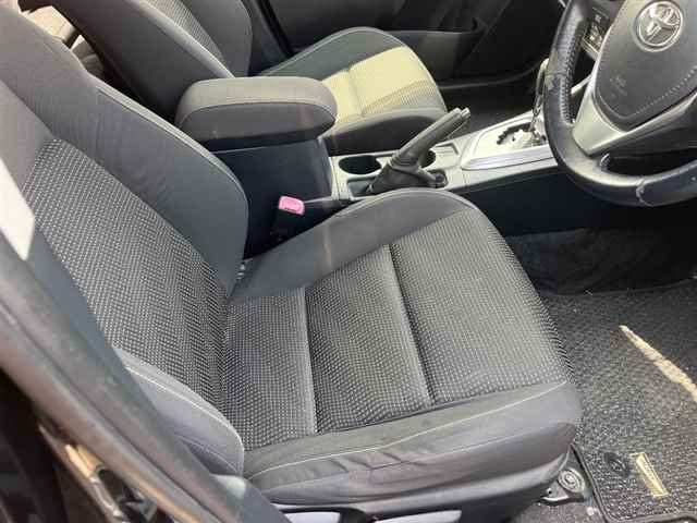 TOYOTA AURIS 2014
