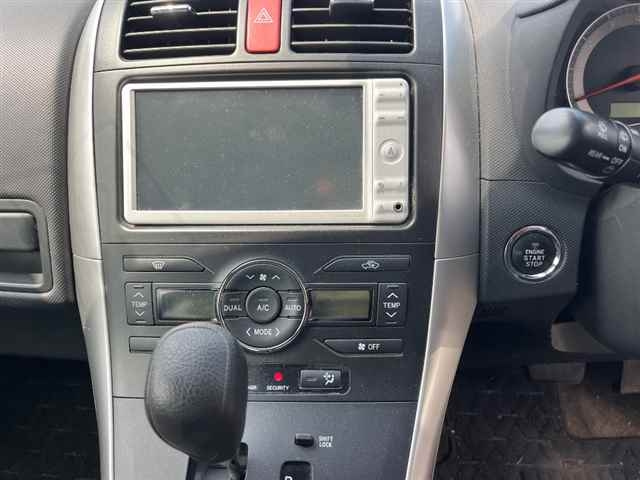 TOYOTA AURIS 2010