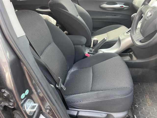 TOYOTA AURIS 2010
