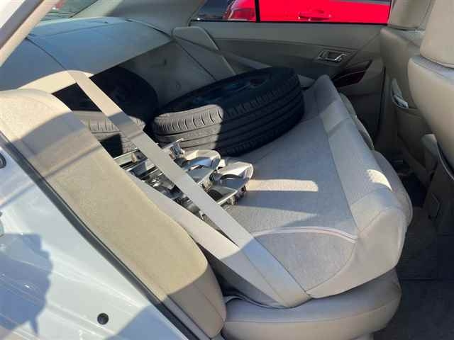 TOYOTA PREMIO 2010