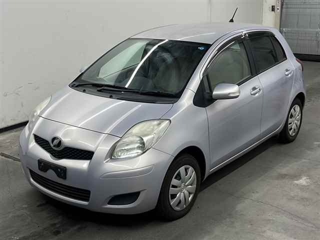 TOYOTA VITZ 2009
