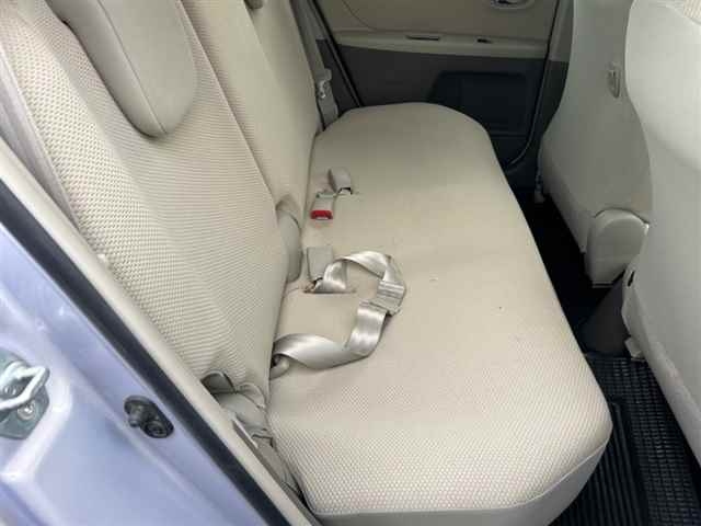 TOYOTA VITZ 2009