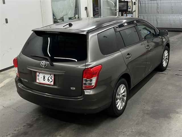 TOYOTA COROLLA FIELDER 2010