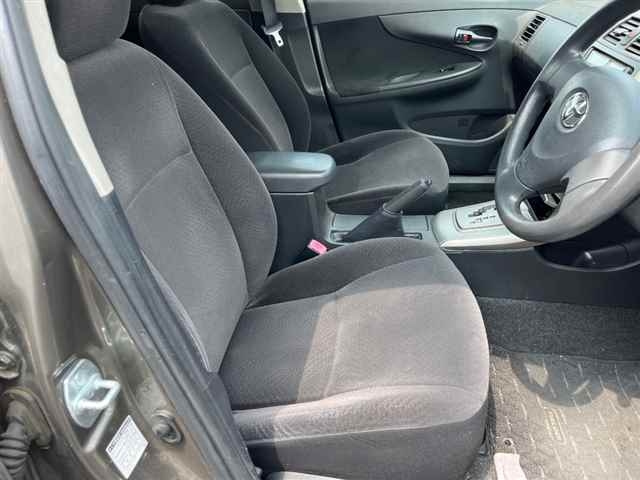 TOYOTA COROLLA FIELDER 2010