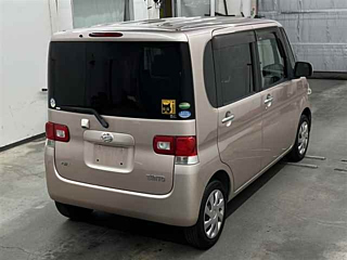 DAIHATSU TANTO 2012