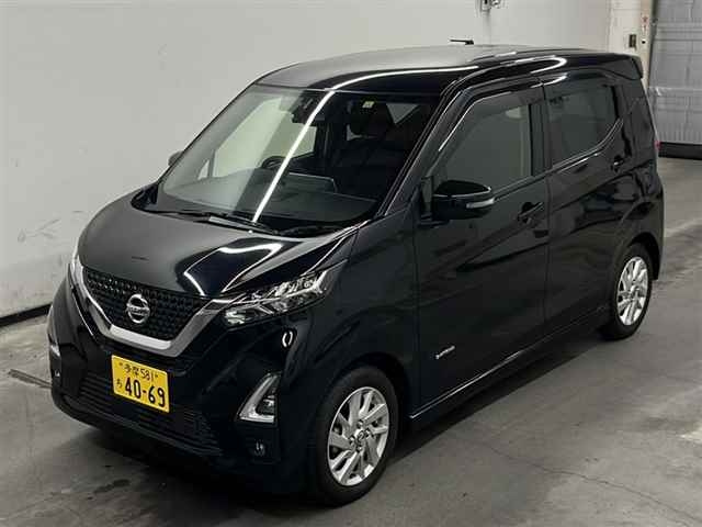 NISSAN DAYZ 2022