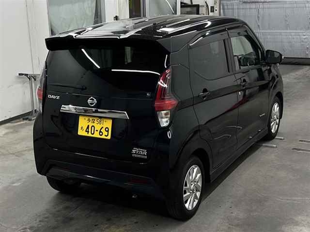 NISSAN DAYZ 2022