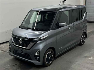 NISSAN ROOX 2021