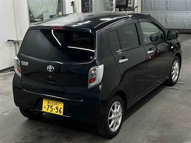 TOYOTA PIXIS EPOCH 2016