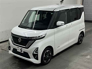 NISSAN ROOX 2020