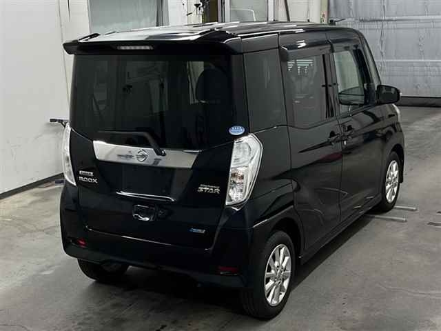 NISSAN DAYZ ROOX 2015