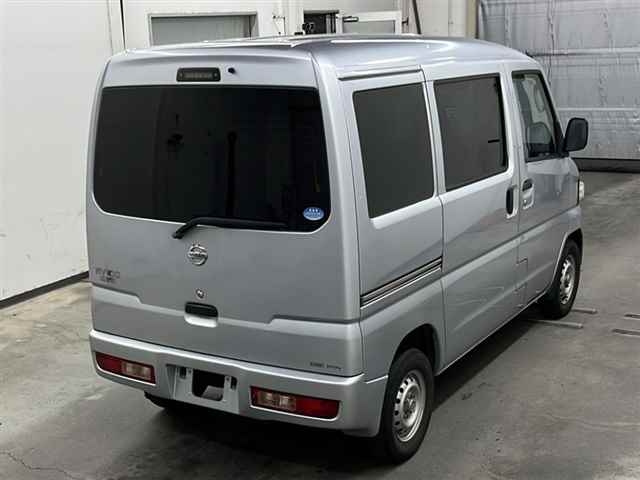 NISSAN CLIPPER VAN 2013