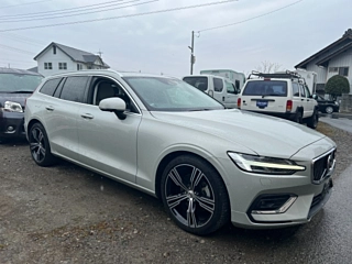 Заказать VOLVO V60