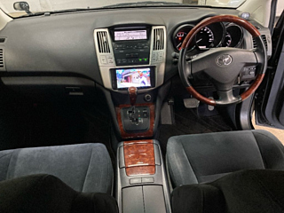 TOYOTA HARRIER 2012