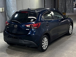 MAZDA DEMIO 2017