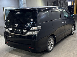 TOYOTA VELLFIRE 2011