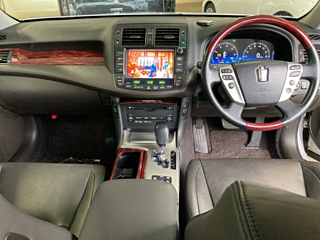 TOYOTA CROWN 2011